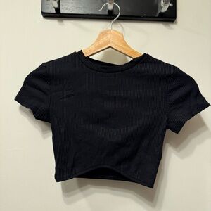 Bershka Black Fitted Crop T-Shirt Short Sleeve
